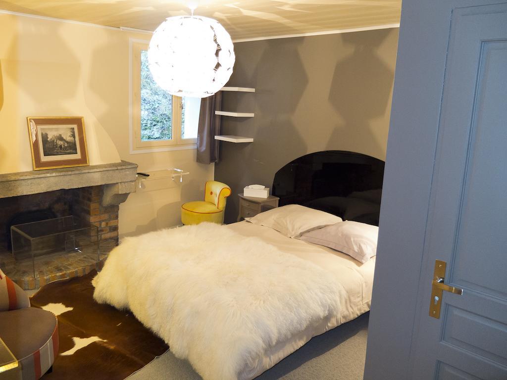 Hotel au Fil de L'Eau - La Malate Besançon Chambre photo