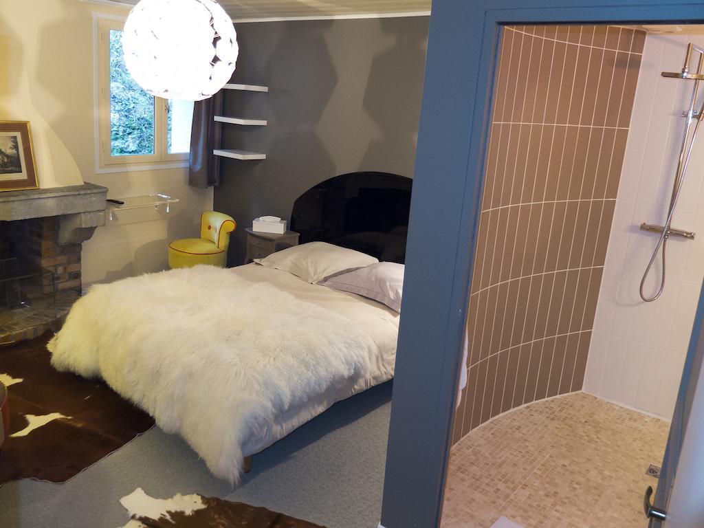 Hotel au Fil de L'Eau - La Malate Besançon Chambre photo